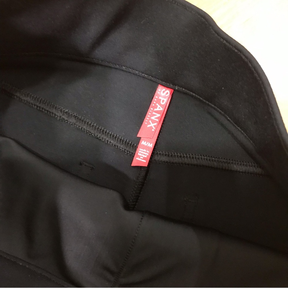 Spanx Pants Medium - image 8